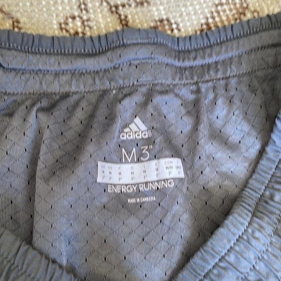 Adidas running shorts size M - Picture 2 of 2